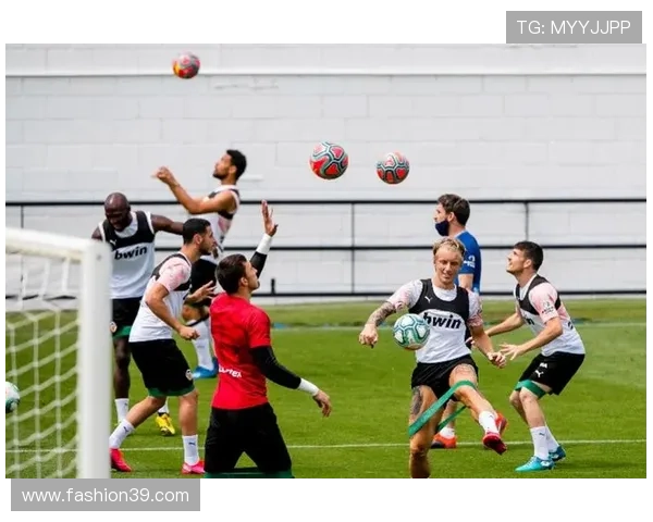 瓦伦西亚财政危机持续发酵，对球队引援与竞争力形成制约