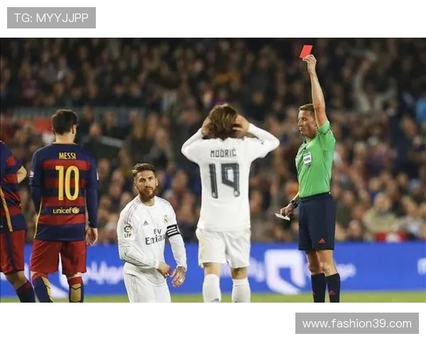 巴萨关键战表现起伏，对赛季走势与争冠稳定性形成制约